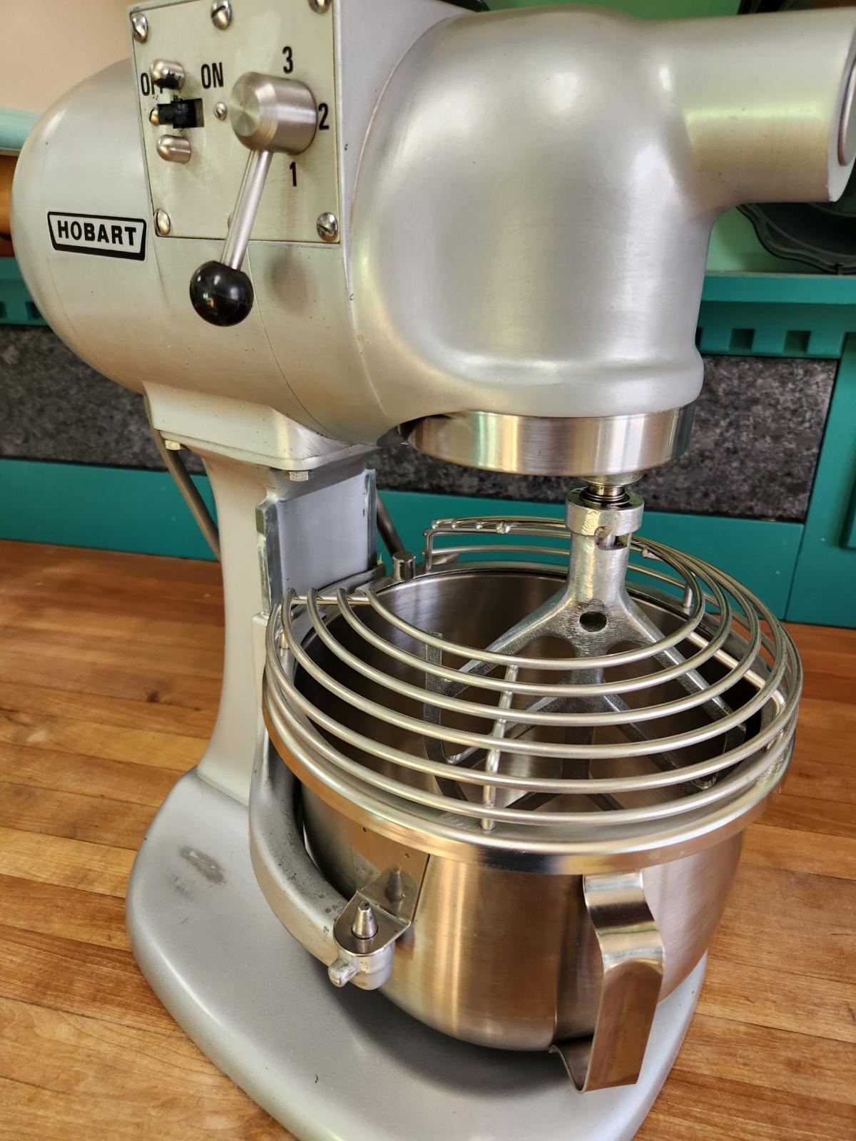 Hobart N50, 5 Quart / Qt. Commercial Mixer; Model N50 Great Used